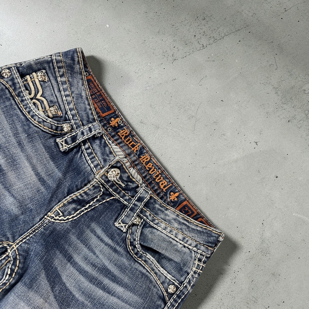Rock revival Jeans W27